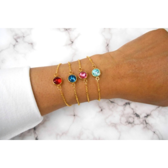 New Gold Crystal Bracelet - Picture 4 of 8